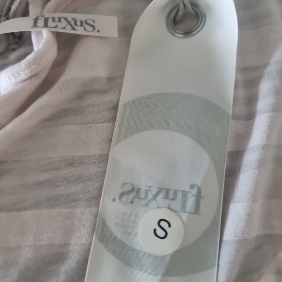 Ladies sheer dress - Picture 10 of 10